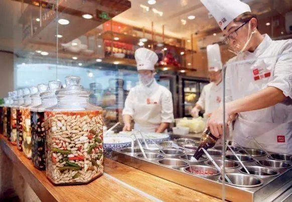 學(xué)校明檔廚房要怎么設(shè)計